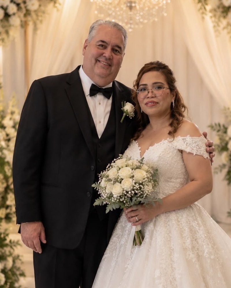 Frederick March and his wife on their wedding day
